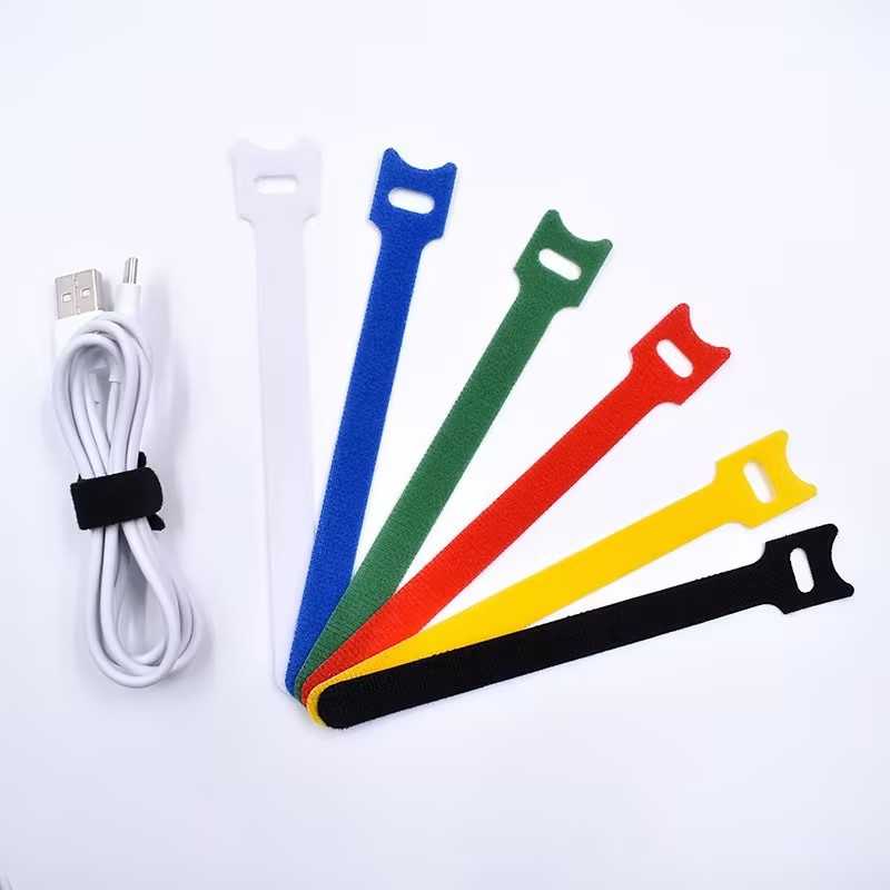 10 szt. Opaski samoprzylepne n – Cable Velcro Strap recenzja i cena