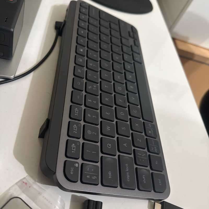 Podstawka pod klawiaturę, ergo – Ergonomic Desk Setup Keyboard recenzja i cena