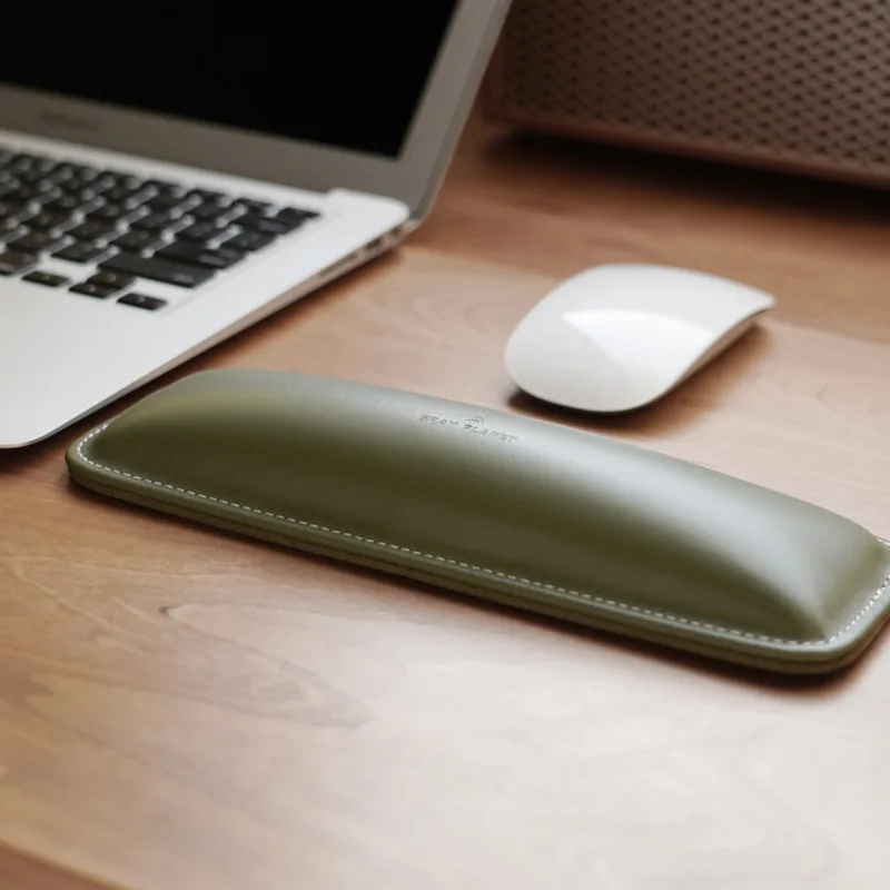 Podpórka pod nadgarstek z praw – Ergonomic Desk Setup Keyboard recenzja i cena